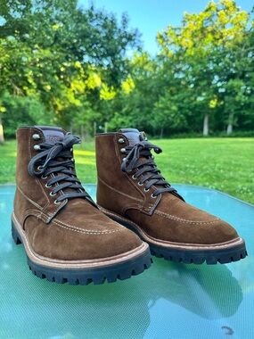 ALLEN EDMONDS Men's Freeport Suede Boots Size 11 D Weatherproof Lug Snuff Brown